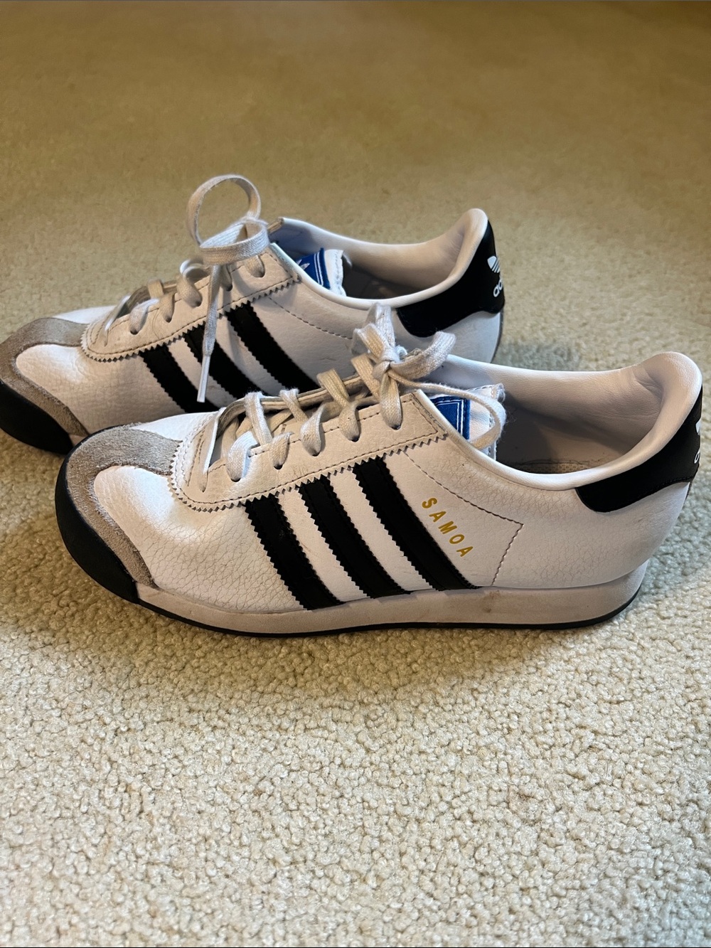 adidas White & Black Samoa Retro Runner Sneakers size 4